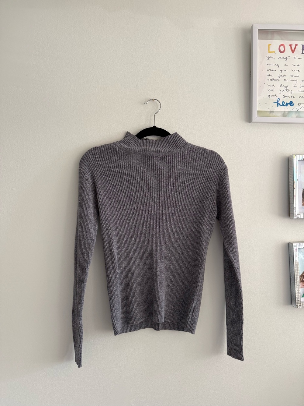 Vintage Cottage Cove Classic Ribbed Mock Neck Sweater - Gray
